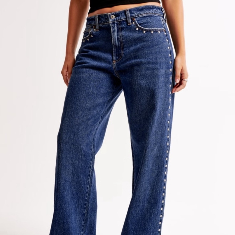 Abercrombie & Fitch The Baggy Low Ride Curve Love 29/8L Studded Jeans